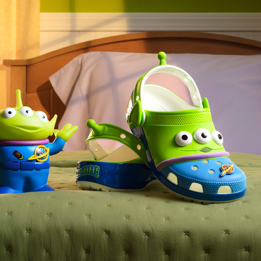 Disney and Pixar's Toy Story Alien Classic Clog - Image 2