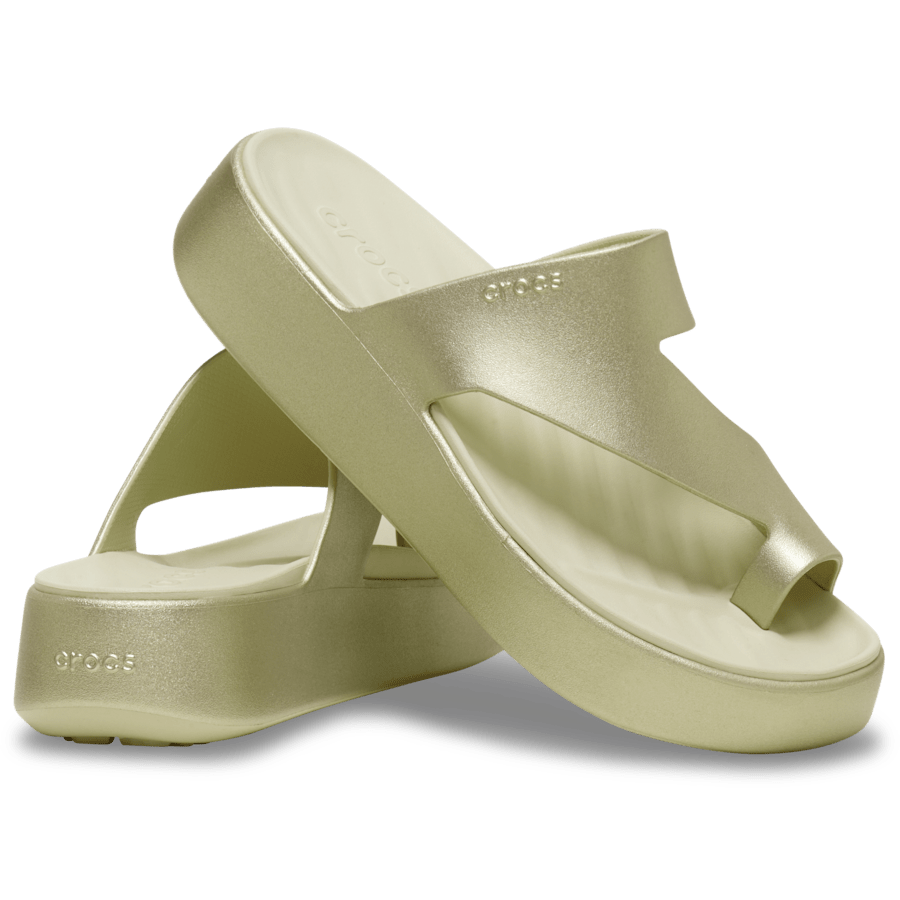 Getaway Platform Toe Loop Metallic Sandal - Image 2