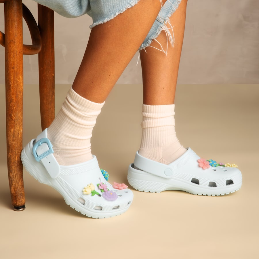 Classic Enamel Buckle Clog - Image 9